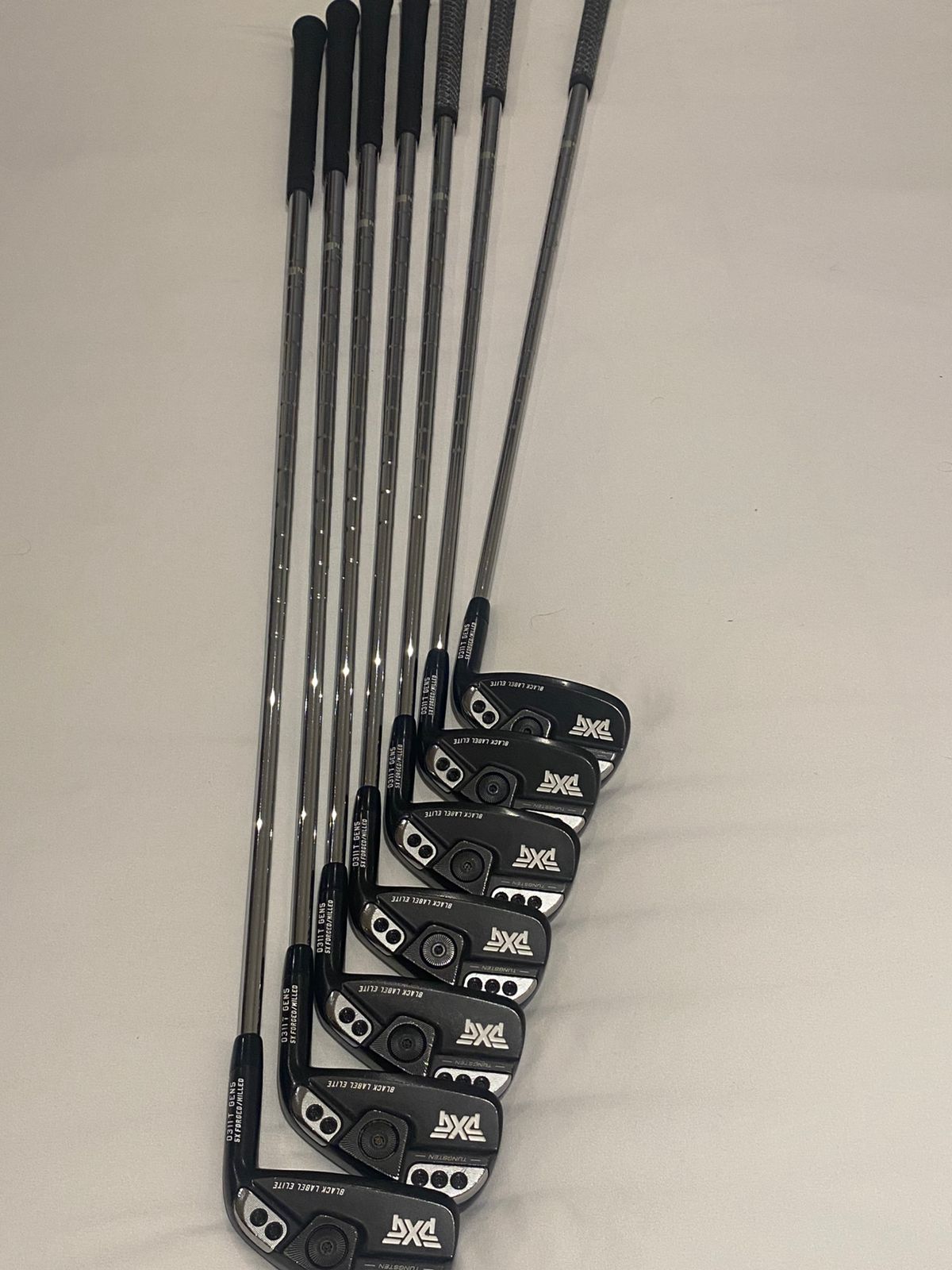 RH SET FIERROS // G5 0311T BLK 4IR AL PW