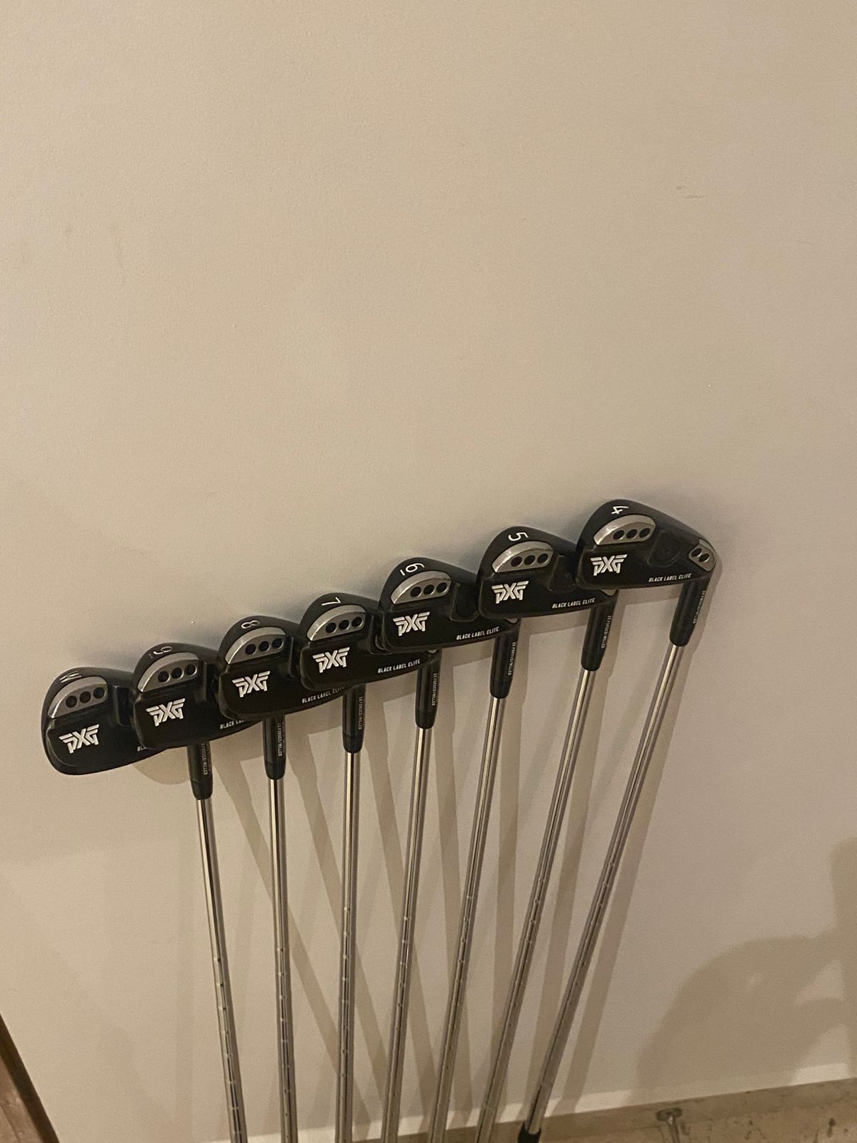 RH SET FIERROS // G5 0311T BLK 4IR AL PW